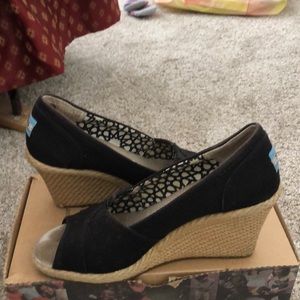 Toms Wedge Sandals